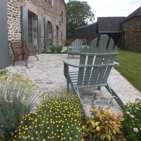 ベッド・アンド・ブレックファスト Les Jardins De La Matz Plouër-sur-Rance